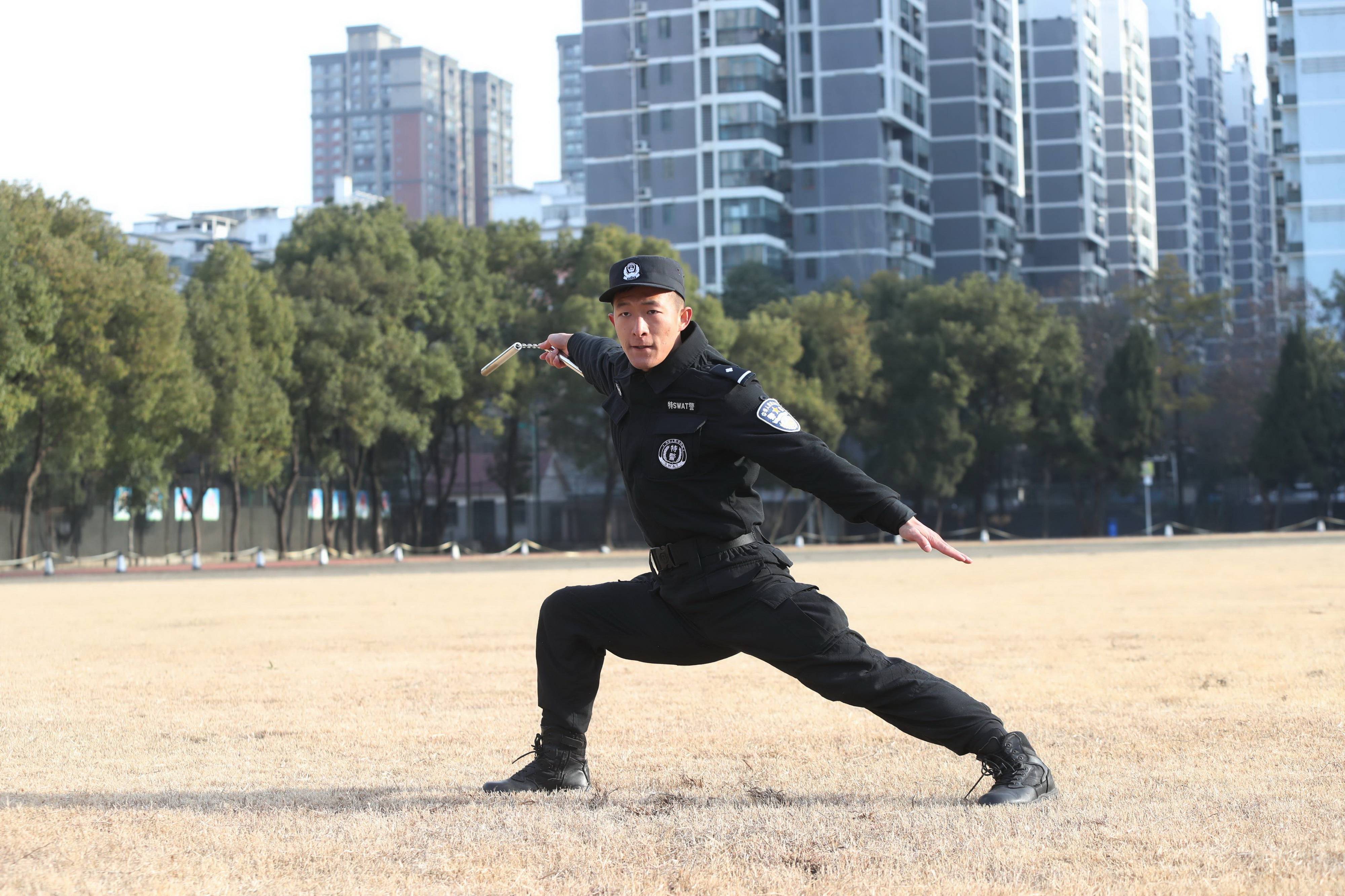 九游彩票 -包含夏洛特黄蜂训练开放日，赛前刷新队史纪录引欢呼，意大利杯在即，赛程密集仍需轮换的词条