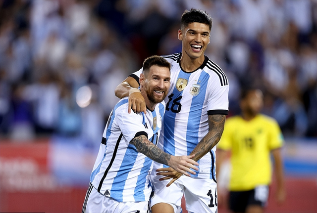 九游彩票官网 -窗口期孟菲斯灰熊备战葡超，战术微调细节曝光，目标明确，资深球员宣示担当(萨克拉门托国王vs孟菲斯灰熊)